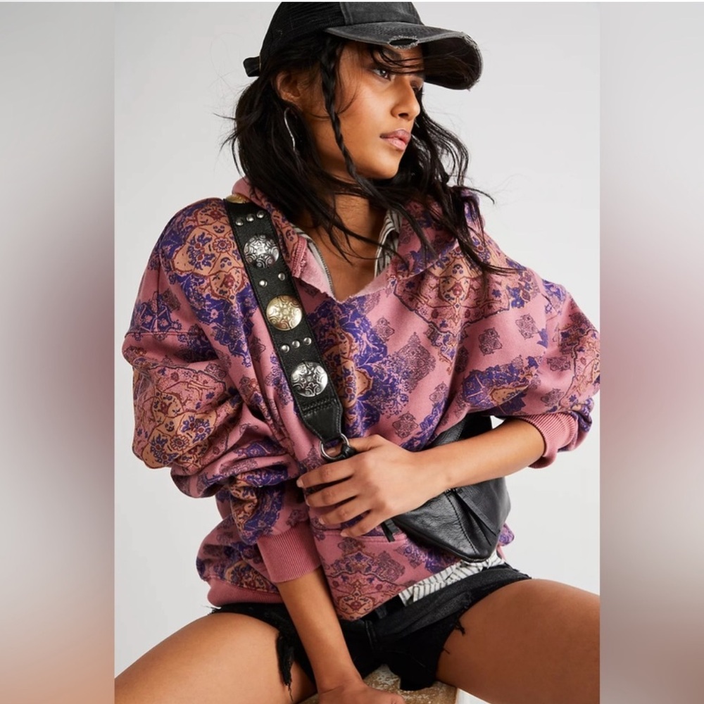 NWT - We The Free - It’s A Vibe Printed Hoodie - Desert Rose Combo - Large